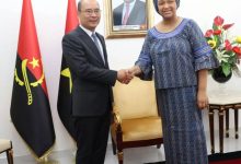 驻安哥拉大使张斌拜会安人民解放运动副主席齐奥萨-中非友好经贸发展工作委员会